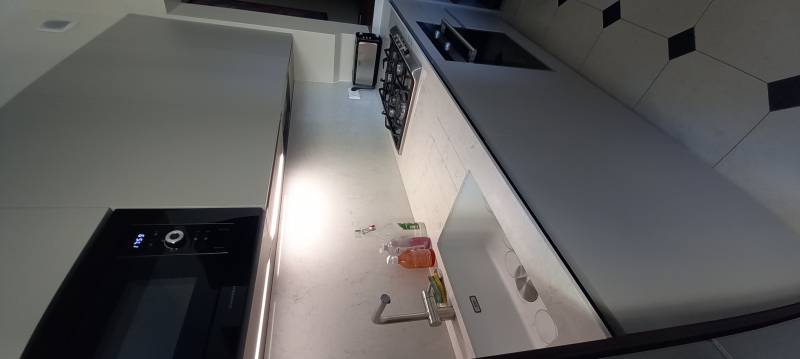 Cuisine Moka mat et Quartz à Bordeaux Nansouty